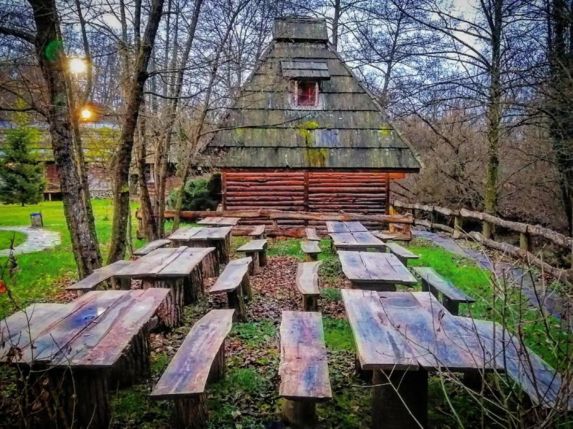 Kraljevsko Selo Kotromanicevo Добой Экстерьер фото